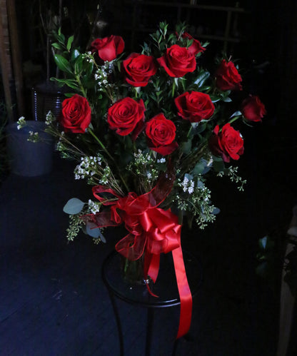 Amore 1 Dozen Roses