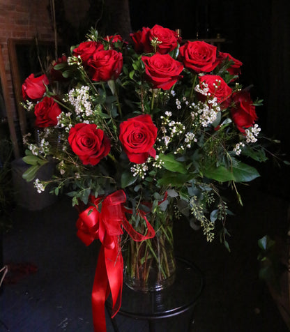 Amore 2 Dozen Roses