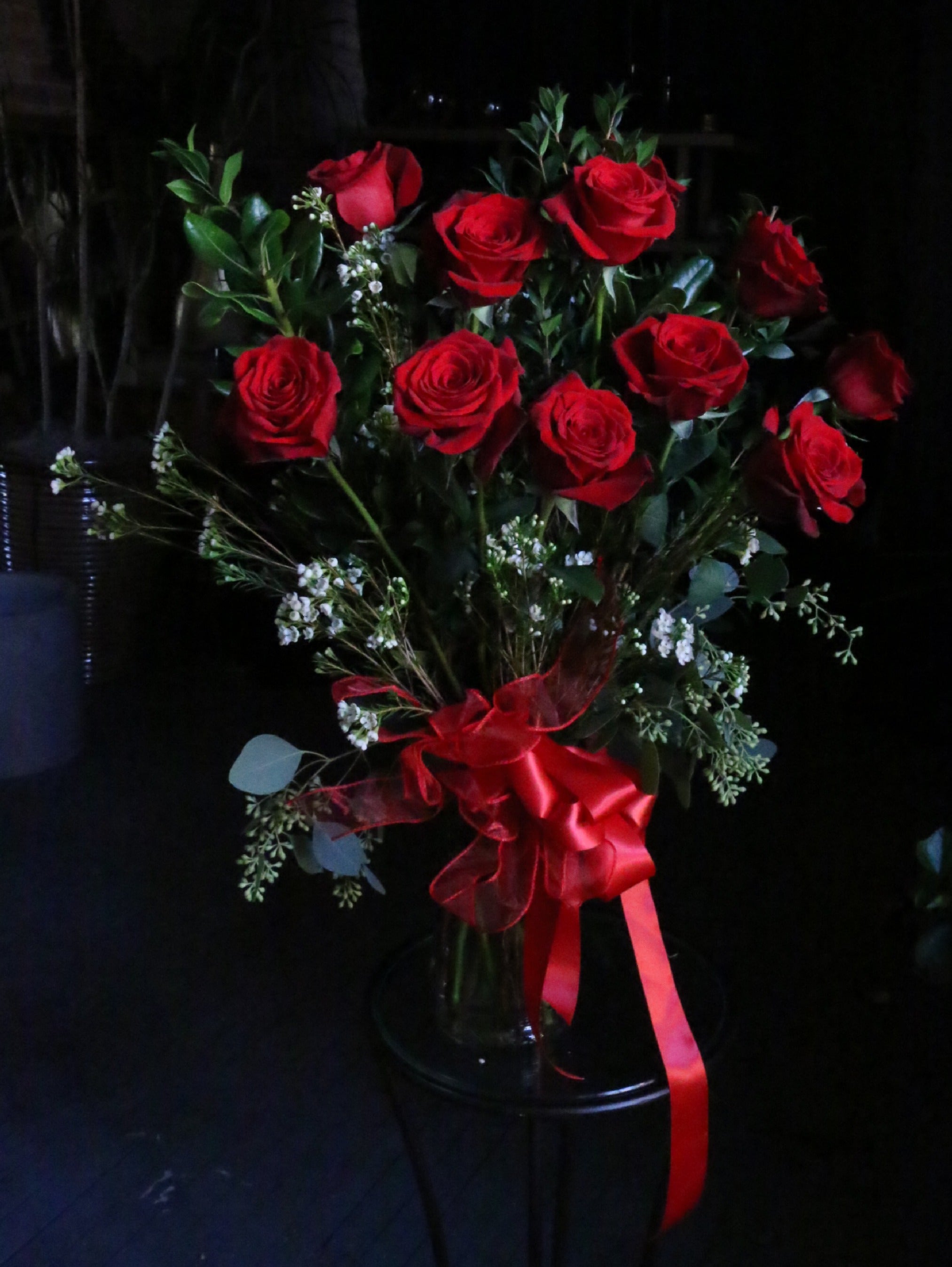 Amore 1 Dozen Roses